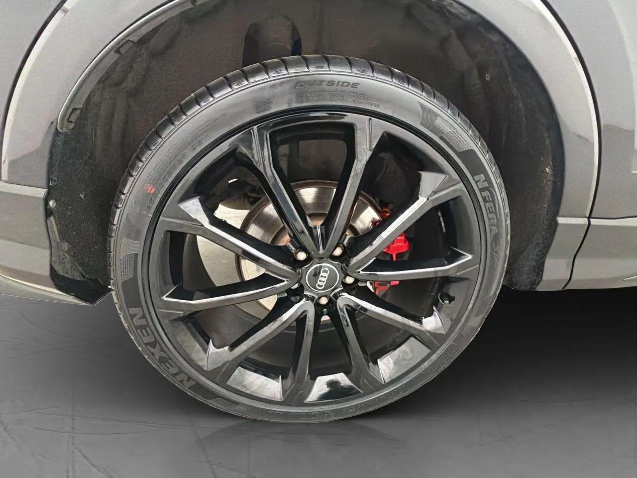 Vehicle image 37