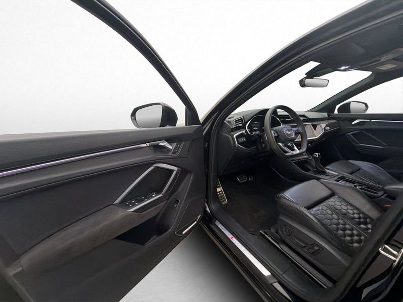 Audi Q3 bild 14