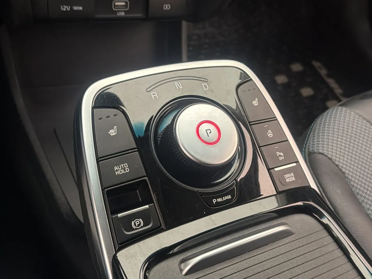 Vehicle image 21