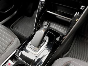 Peugeot e-2008 bild 12