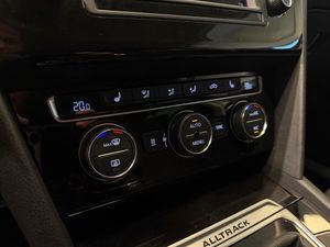 Volkswagen Passat bild 15