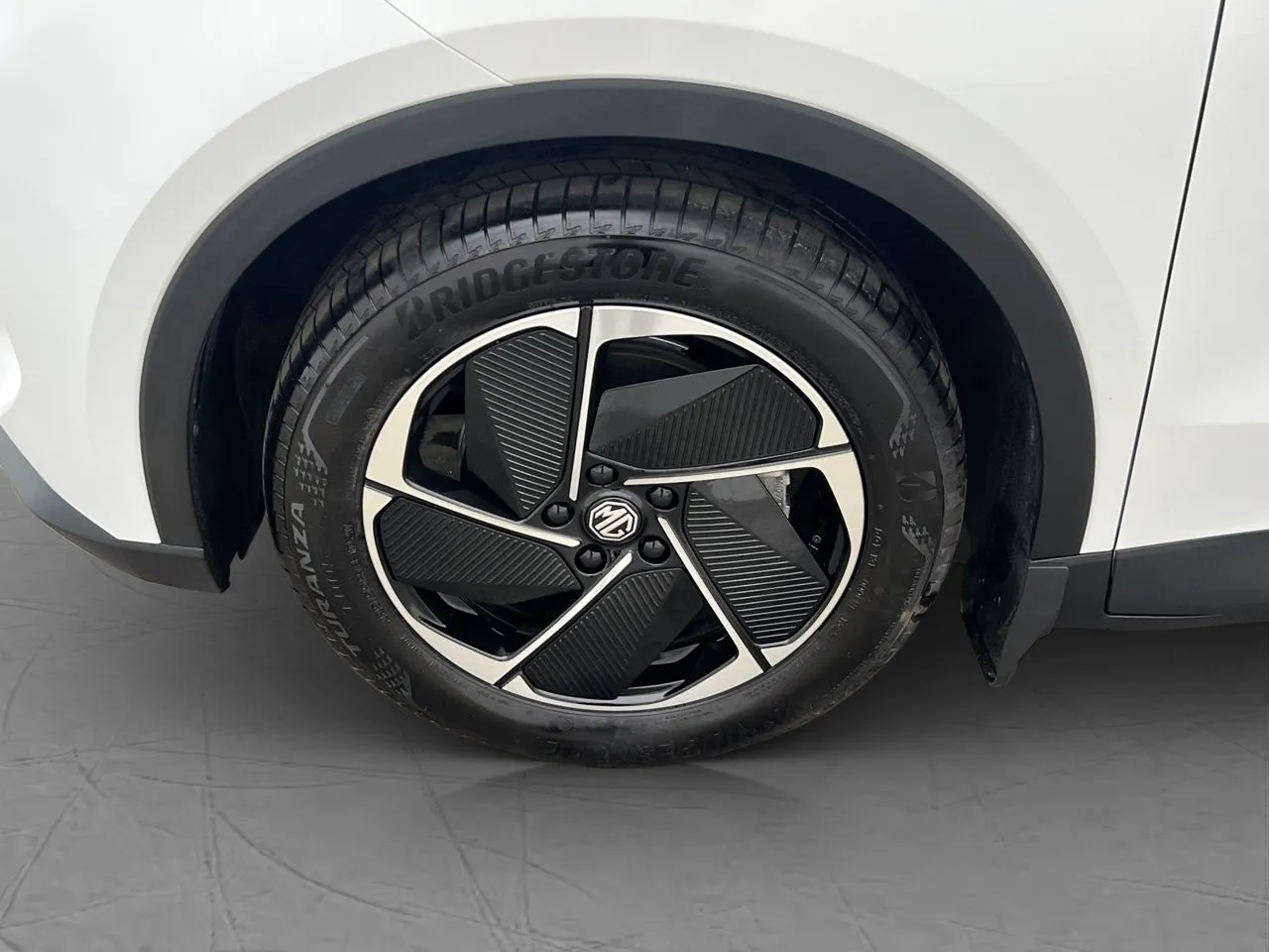 Vehicle image 31