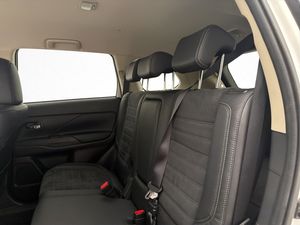 Mitsubishi Outlander bild 27