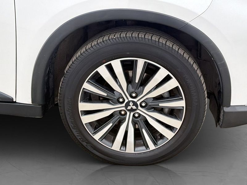 Mitsubishi Outlander bild 32