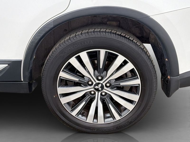 Mitsubishi Outlander bild 30