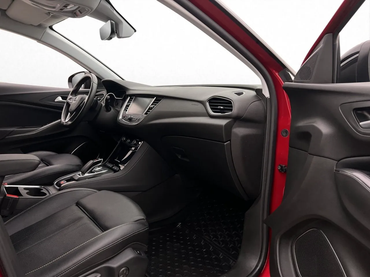 Vehicle image 25
