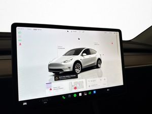 Tesla Model Y bild 18