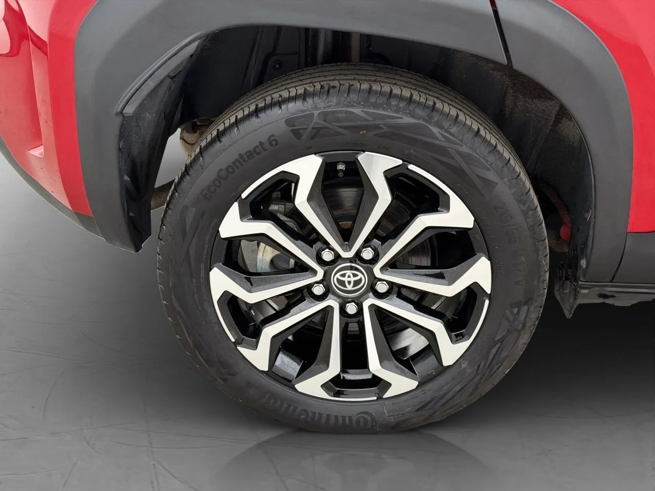 Vehicle image 30