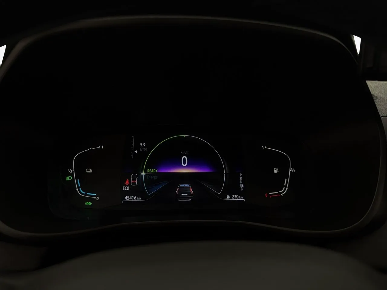 Vehicle image 16