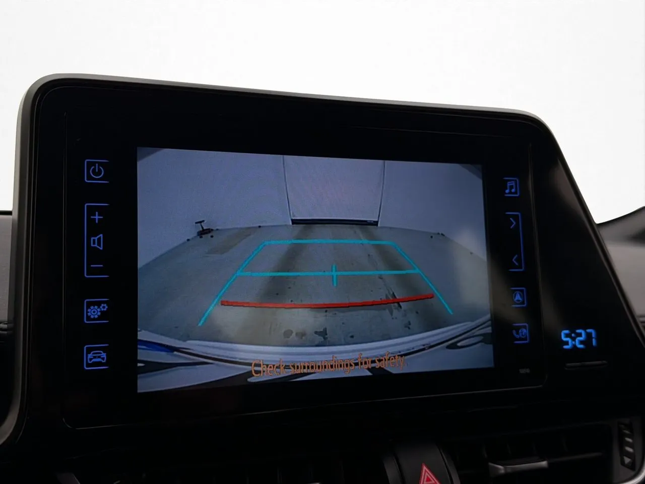 Vehicle image 18