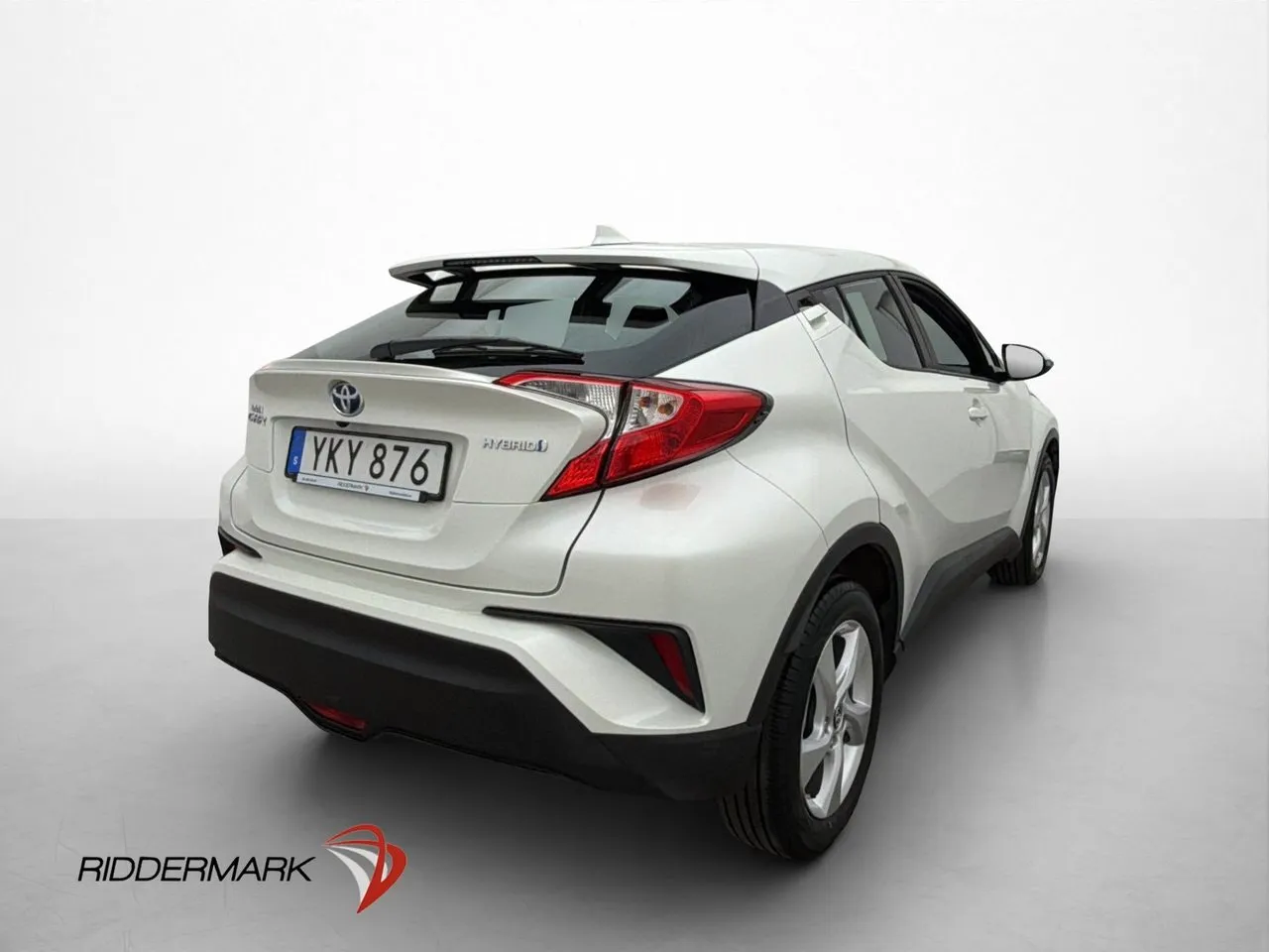 Vehicle image 7