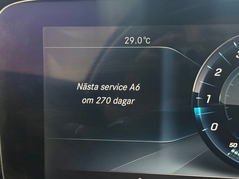 Mercedes E300 bild 12