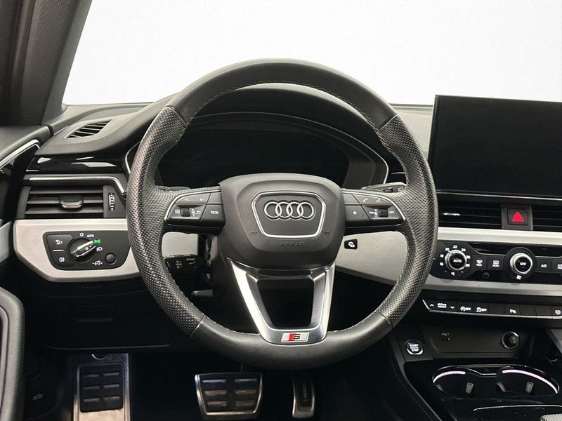 Audi A4 bild 13