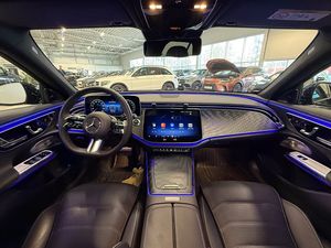 Mercedes E300 bild 10