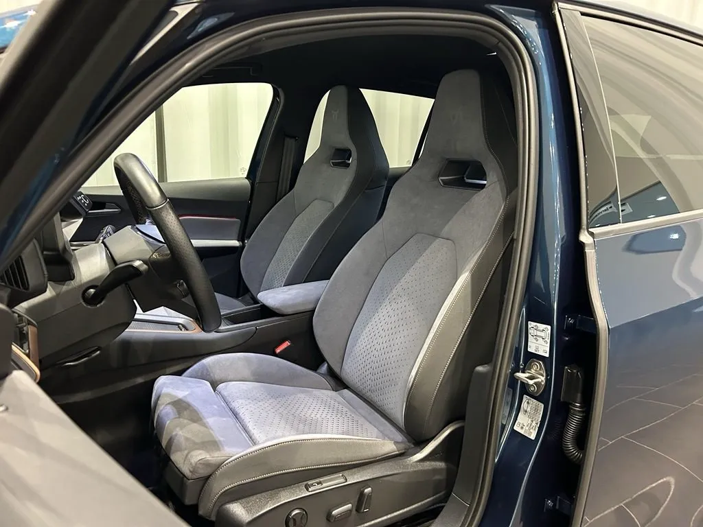 CUPRA Born e-boost 77, 231ps, 2023