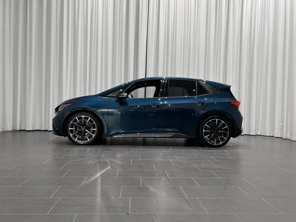 CUPRA Born e-boost 77, 231ps, 2023