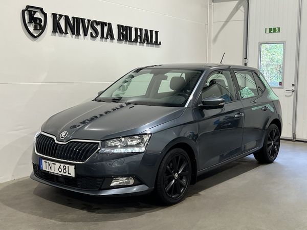 Skoda Fabia 1.0 TSI Style CarPlay Värmare 95hk - 2021