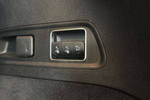 Mercedes GLS350 bild 28