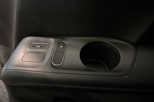 Mercedes GLS350 bild 26