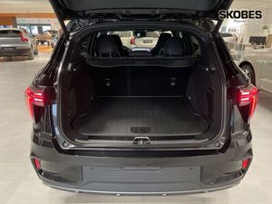 Lynk & Co 01 bild 15