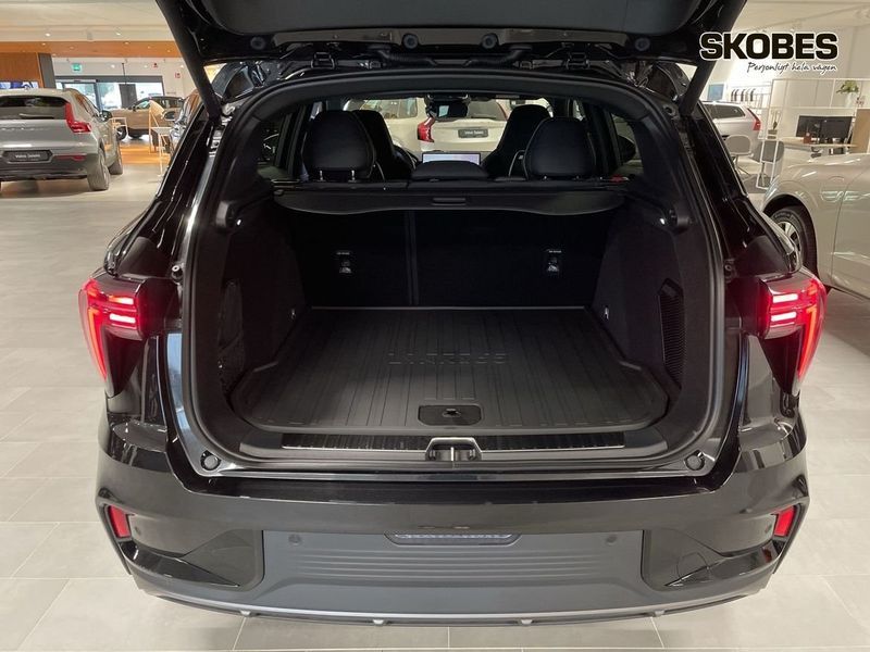 Lynk & Co 01 bild 15