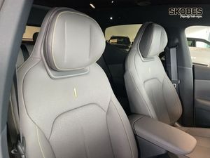 Lynk & Co 02 bild 16