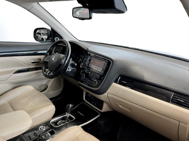 Mitsubishi Outlander bild 11