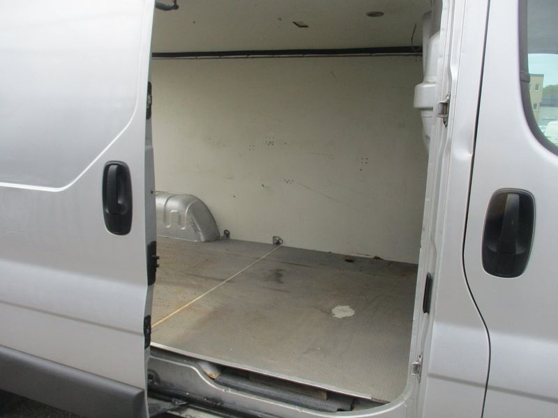 Nissan Primastar bild 8