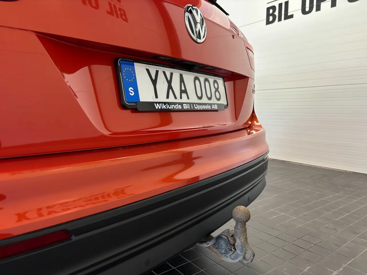 Vehicle image 22