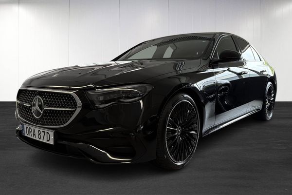 Mercedes E450 d 4MATIC AMG Premium / Pano / Superscreen - 2025