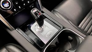 Land Rover Discovery Sport bild 16