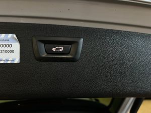 BMW 320 bild 13