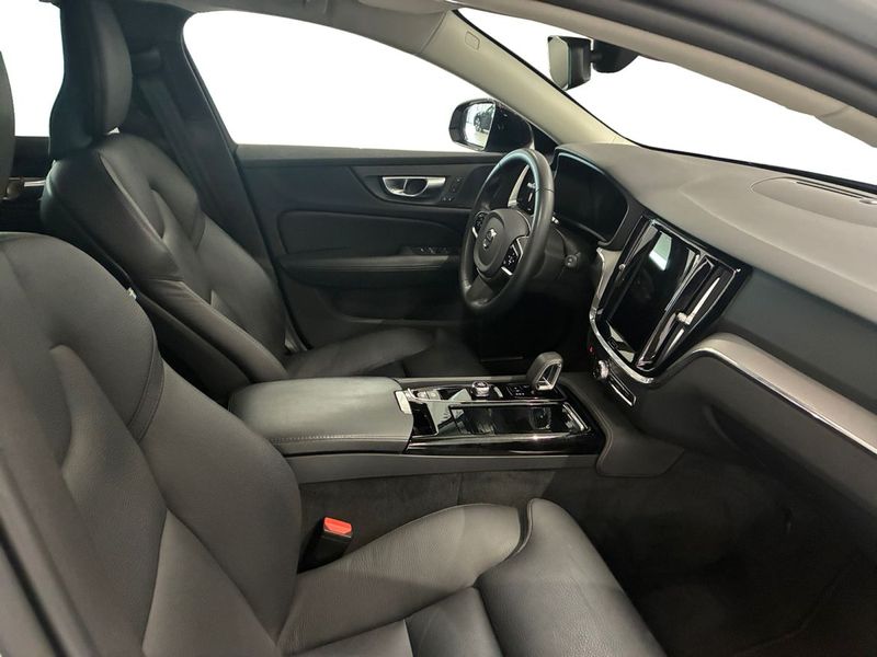Volvo V60 bild 5
