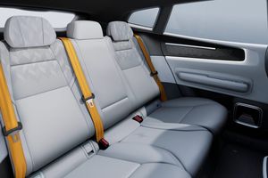 Polestar 4 bild 16