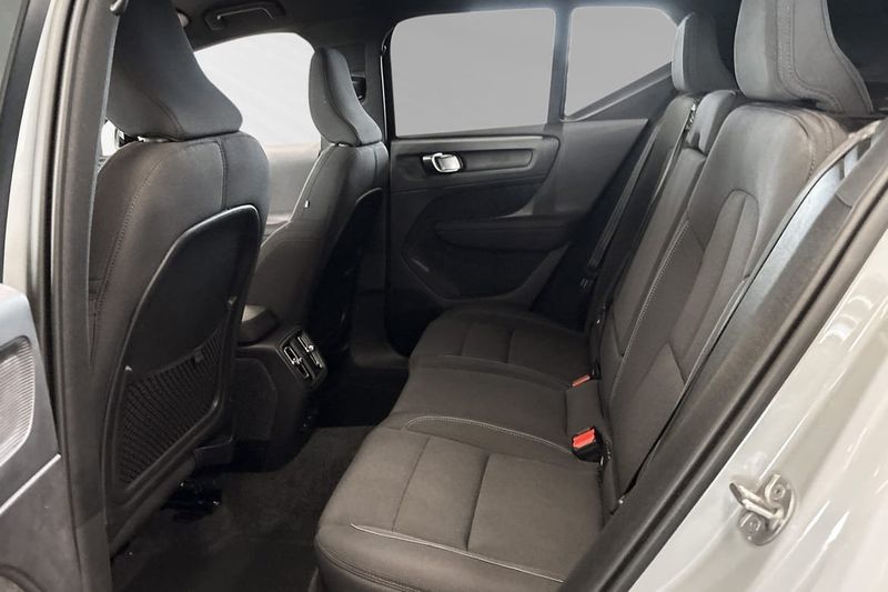 Volvo EX40 bild 7