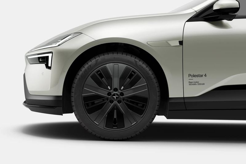 Polestar 4 bild 10