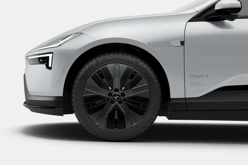 Polestar 4 bild 9