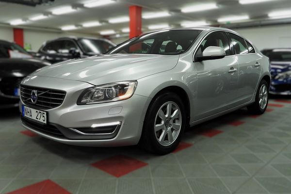 Volvo S60 T3 Momentum Bränslevärmare SoV Hjul Euro 5 - 2014
