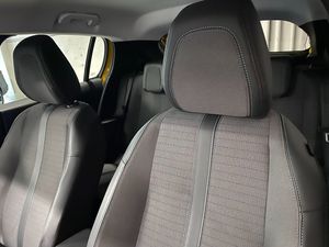 Peugeot 208 bild 9