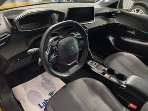 Peugeot 208 bild 10