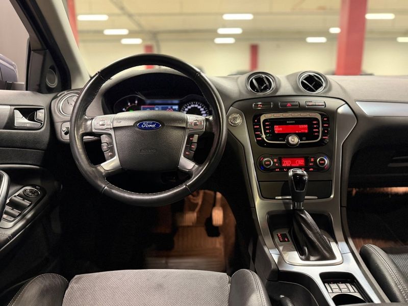 Ford Mondeo bild 12
