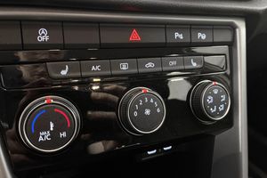 Volkswagen T-Roc bild 18