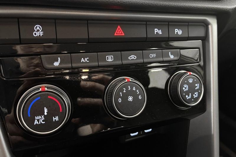 Volkswagen T-Roc bild 18