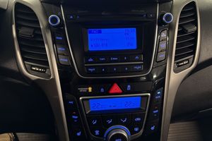 Hyundai i30 bild 15