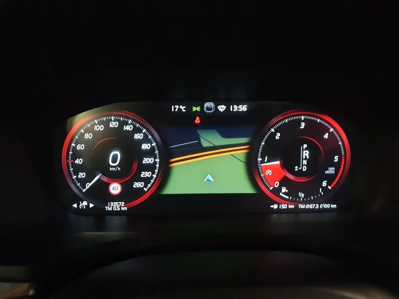 Vehicle image 18