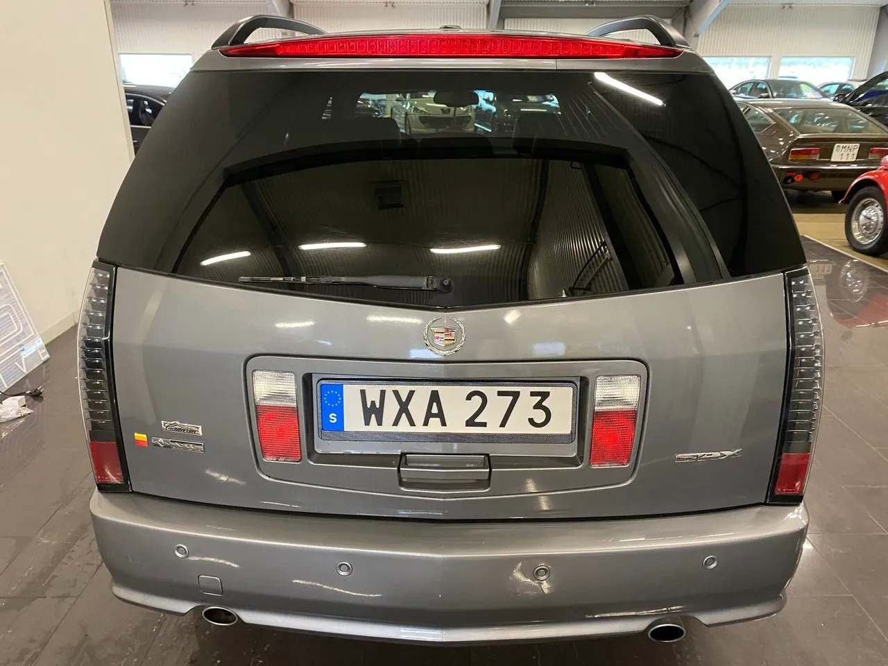 Vehicle image 7