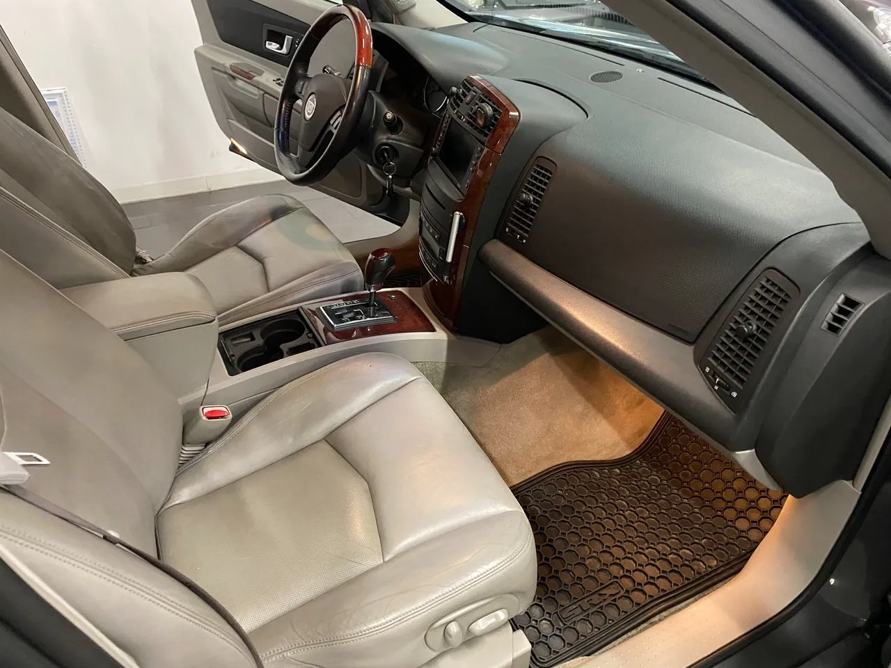 Vehicle image 20