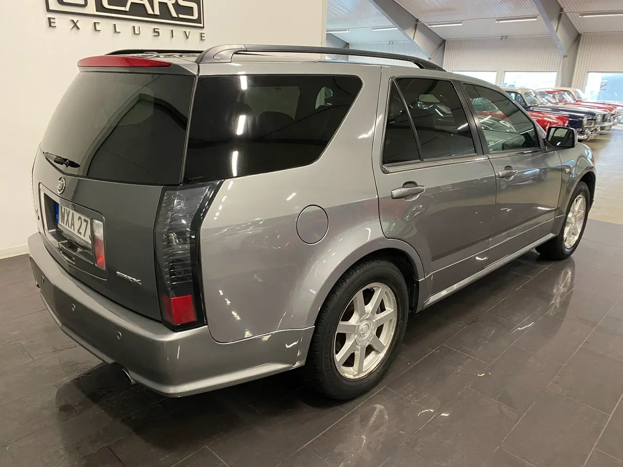 Vehicle image 3