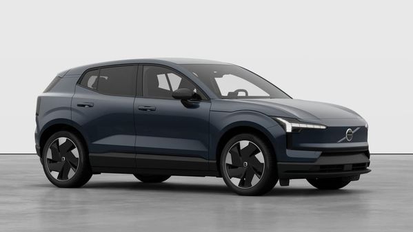 Volvo EX30 P5 RWD Long Range Plus - 2027