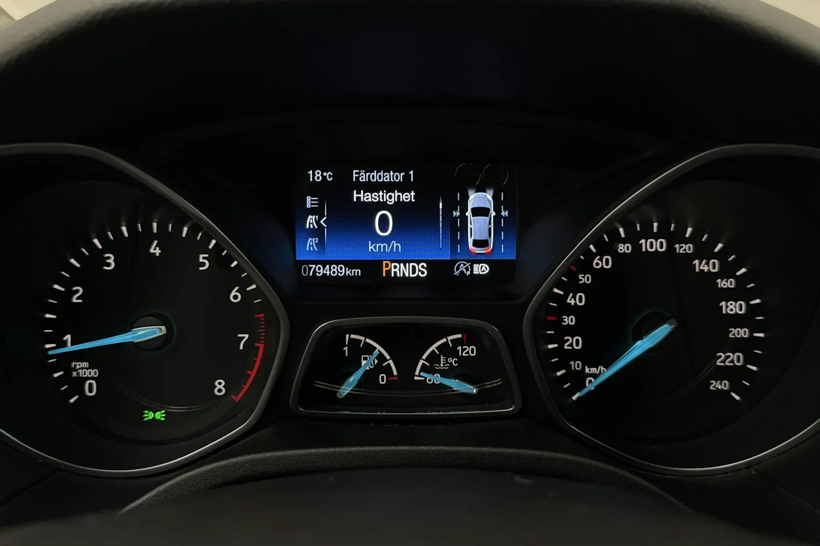 Vehicle image 9